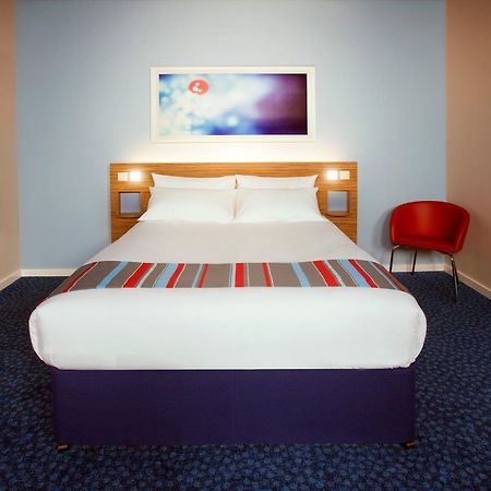 Travelodge Cardiff M4 Eksteriør bilde