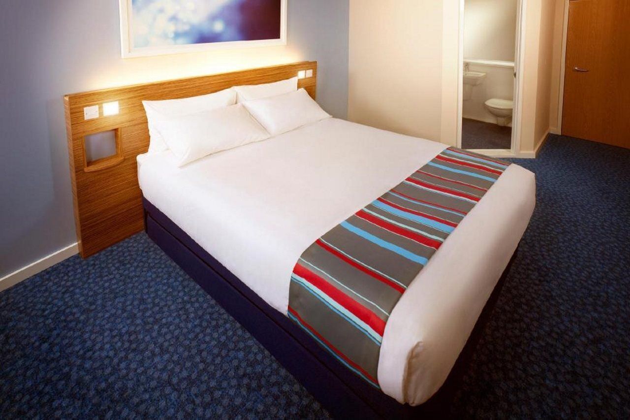 Travelodge Cardiff M4 Eksteriør bilde